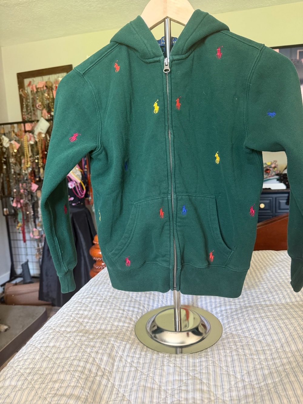 Polo Ralph Lauren Kids Jacket/Hoodie
Size 8 Amazing used condition only $15!